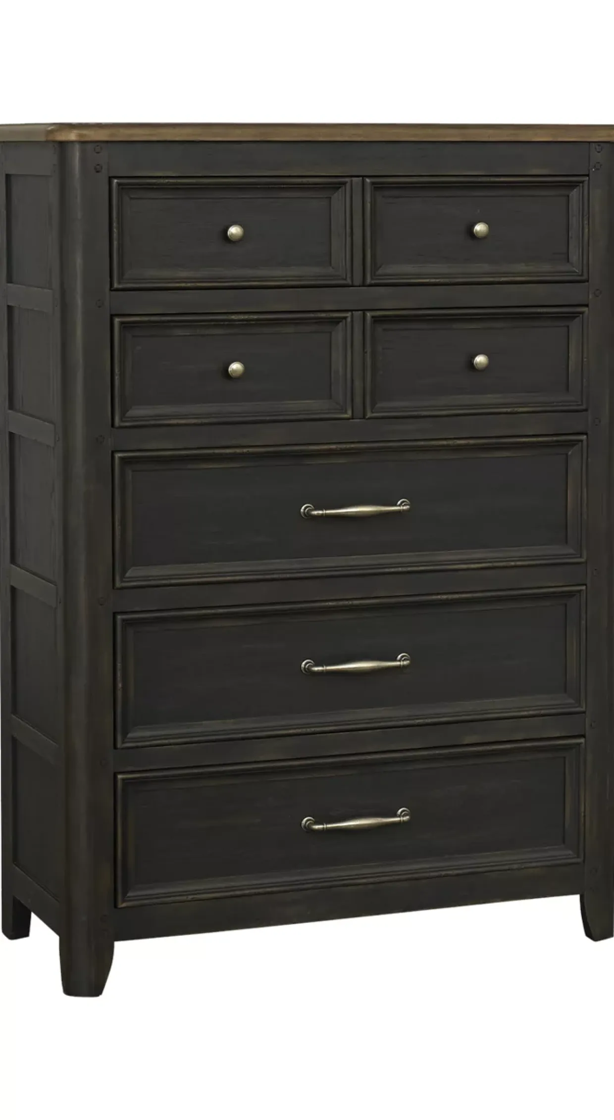 Blackburn Chest