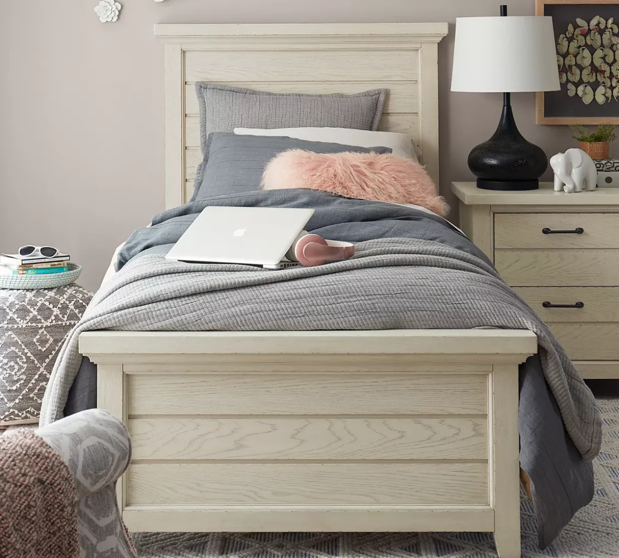 Briar Lake Youth Bed