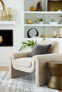 Iva Vase