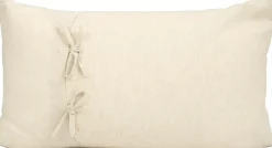 Mia Pillow