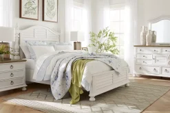 Nantucket Poster Bed