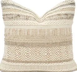 Tayla Pillow