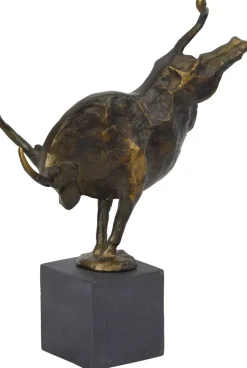 Toro Sculpture