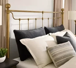Trenton Metal Bed