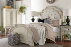Veranda Leg Nightstand