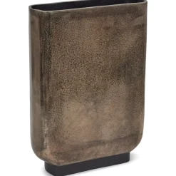 Wellington Vase